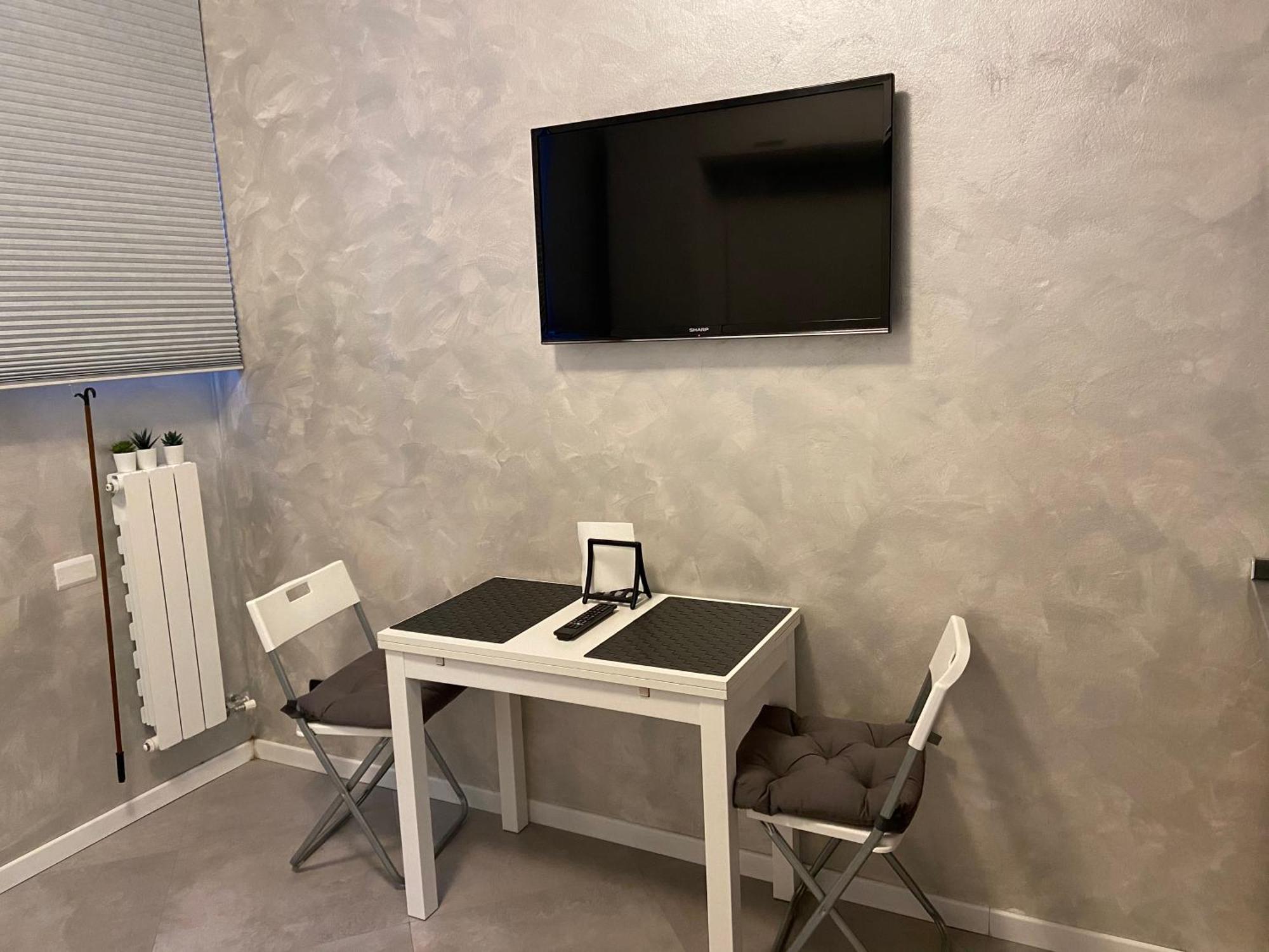 Elegant Appartament Милано Екстериор снимка