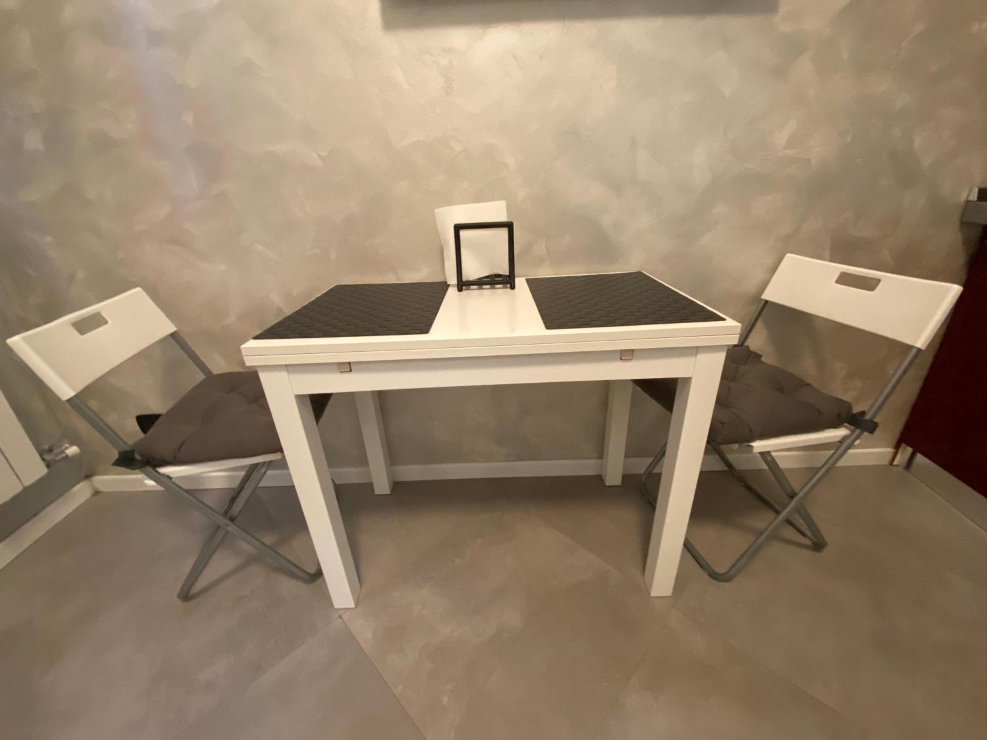 Elegant Appartament Милано Екстериор снимка